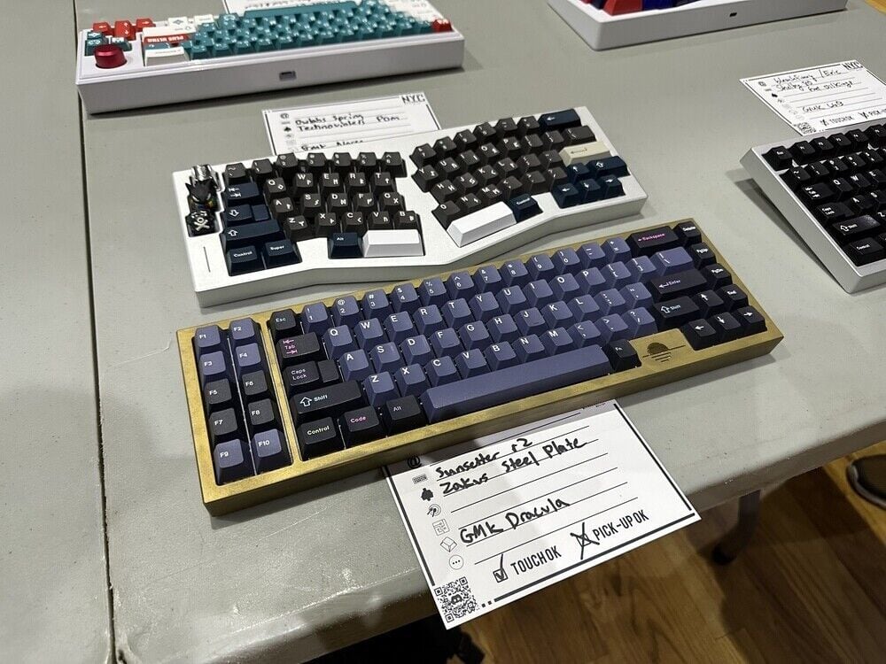 Image of a keyboard meetup