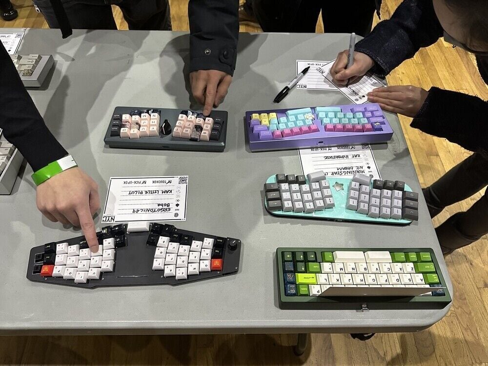 Image of a keyboard meetup