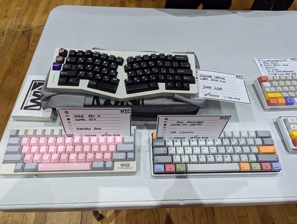 Image of a keyboard meetup