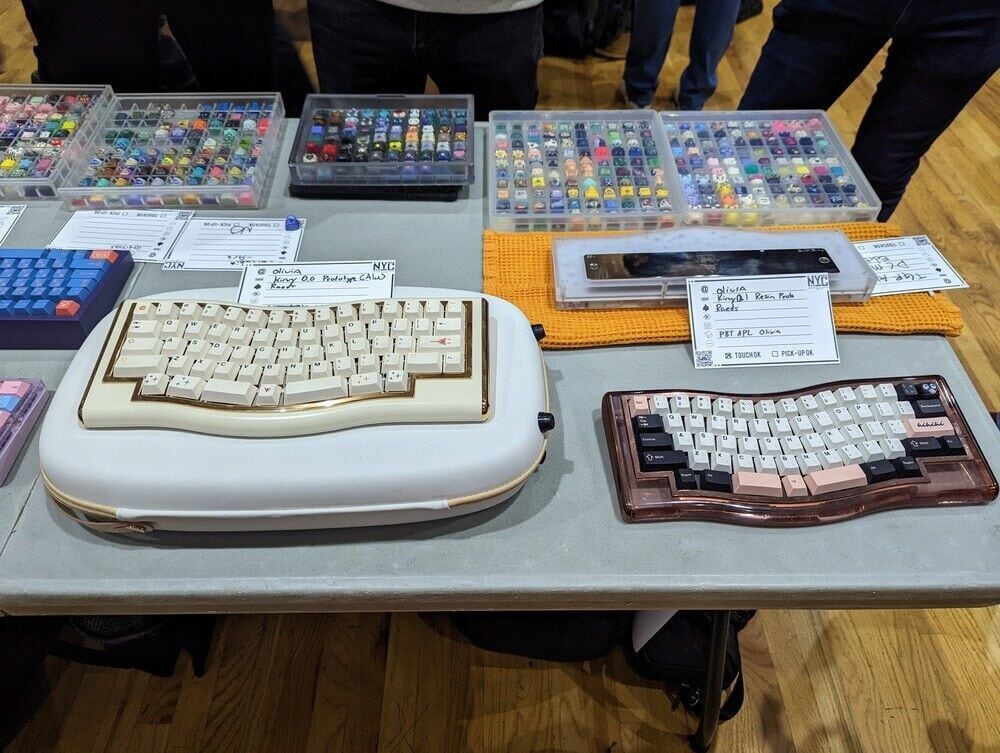 Image of a keyboard meetup