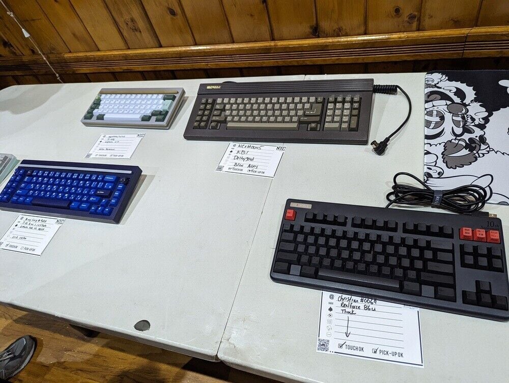 Image of a keyboard meetup