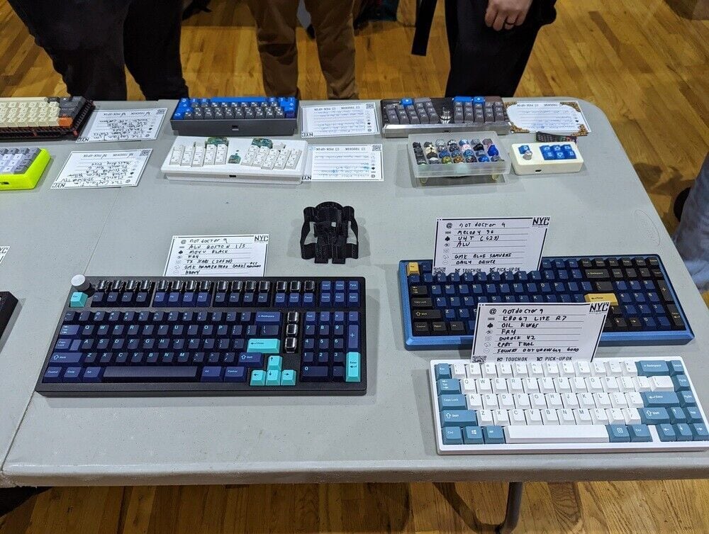 Image of a keyboard meetup