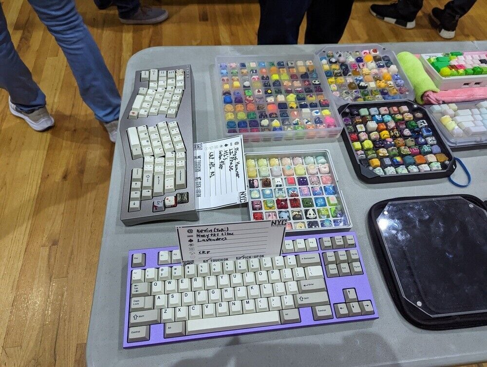 Image of a keyboard meetup