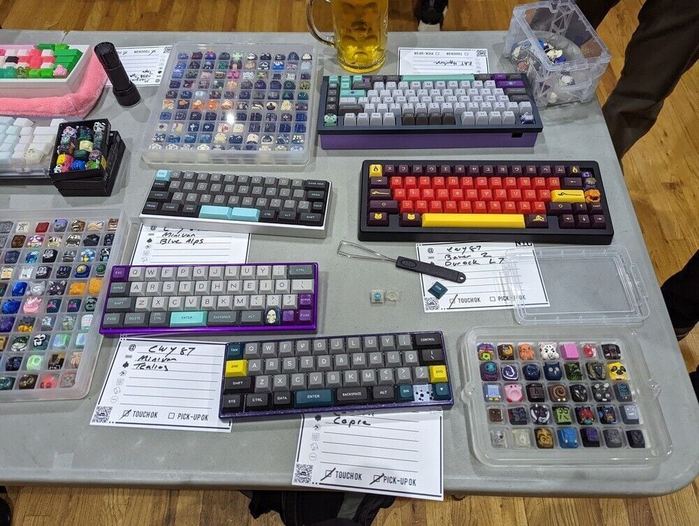 Image of a keyboard meetup