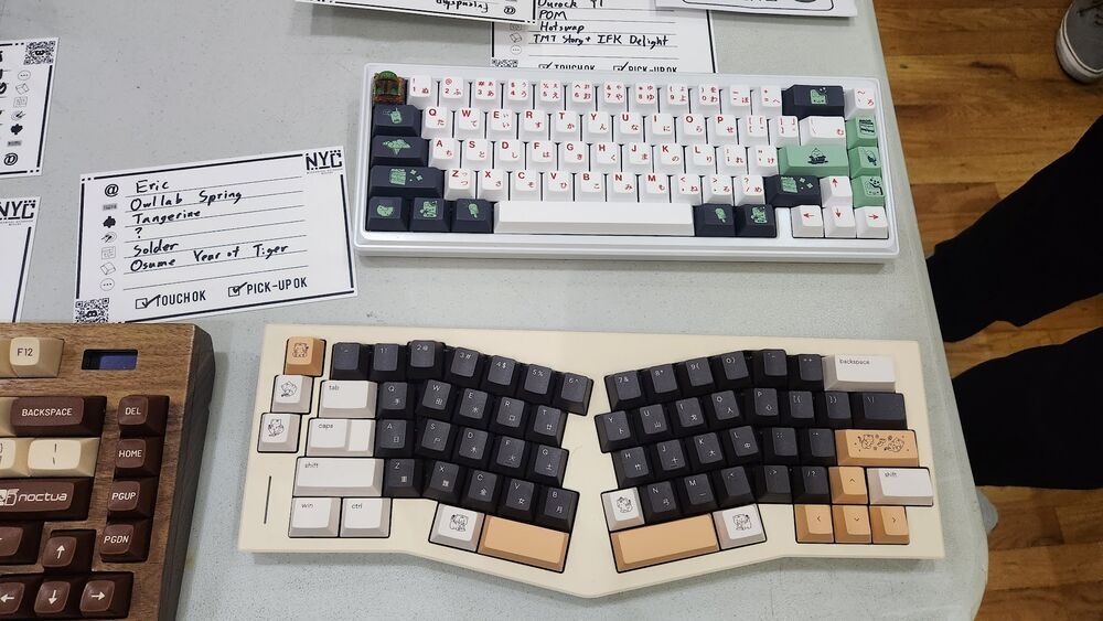 Image of a keyboard meetup