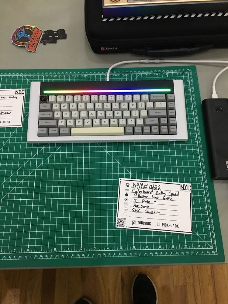 Image of a keyboard meetup