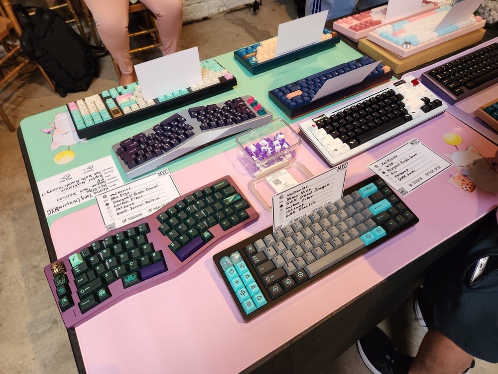 Image of a keyboard meetup