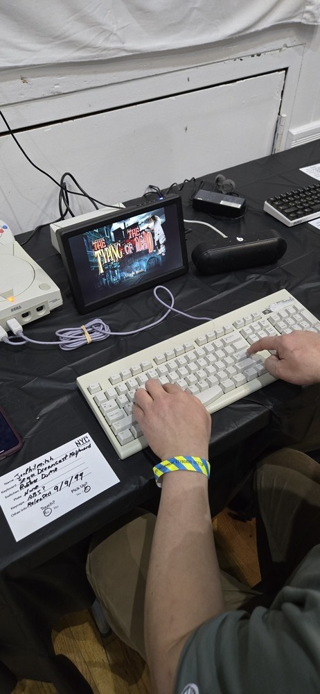 Image of a keyboard meetup